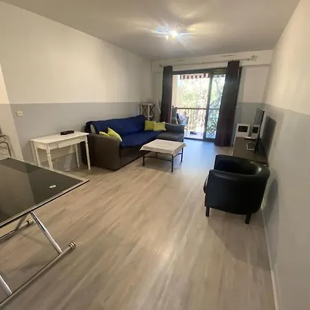 Superbe à 150 M De La Péguière Appartamento