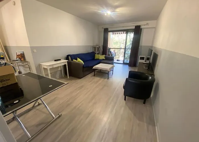 Superbe A 150 M De La Peguiere Διαμέρισμα