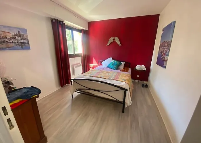 Superbe A 150 M De La Peguiere * Saint-Raphaël